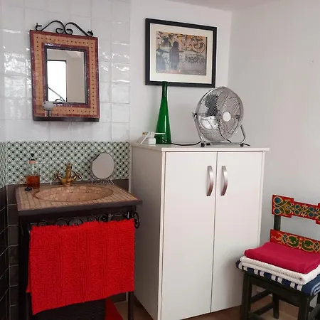 Sunny Hideaway In Holiday home Almunecar